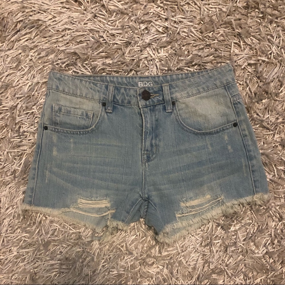 Urban Outfitters jean shorts. size 25